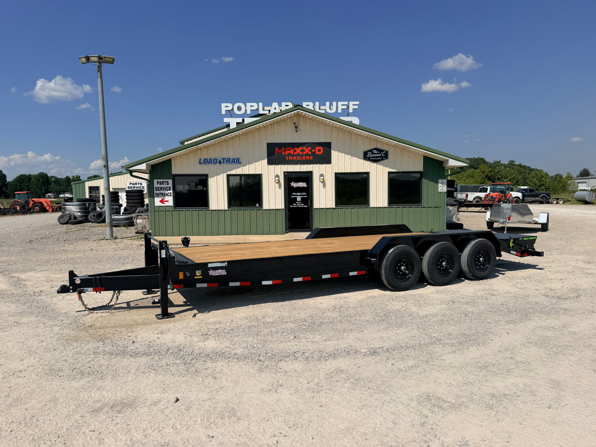 2027 New Load Trail Equipment Trailer | 83" x 24' | 21000 GVWR | Triple Axle | MAX Ramps | CH8324
