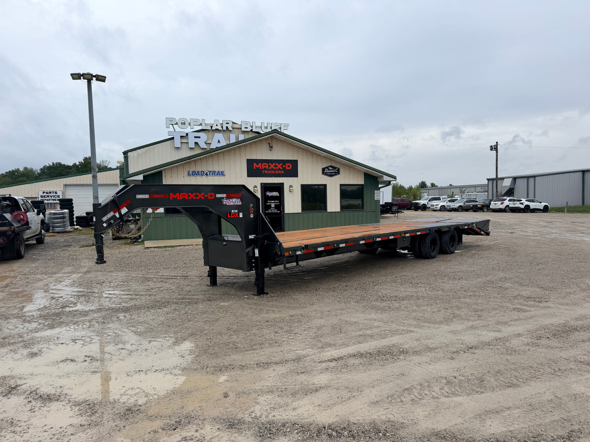 2027 New MAXX-D Gooseneck Trailer | 102" x 32' | 25,990 lb GVWR | MAXX Ramps | 12K Axles | LDB10232