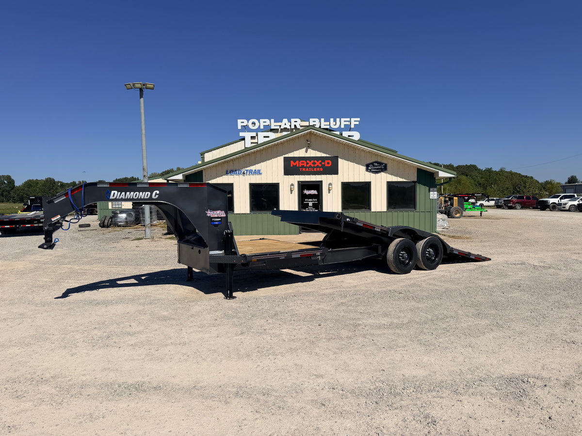 2026 New Diamond C Gooseneck Tilt Trailer | 24' x 102" | 23,000 GVWR | Power Tilt | Max Wide Package | HXD210GN