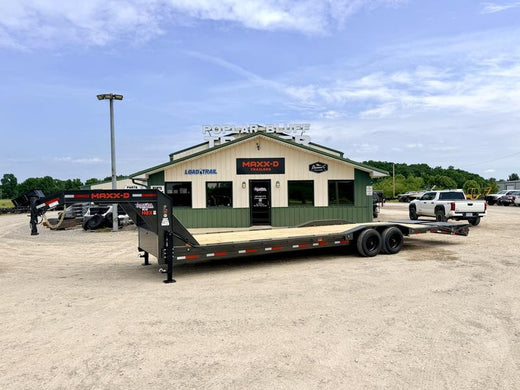 2027 New Maxx-D Gooseneck Car Hauler Trailer | 102" x 32' | 18k GVWR | MAXX Ramps | 4' Dovetail | H8B10232G