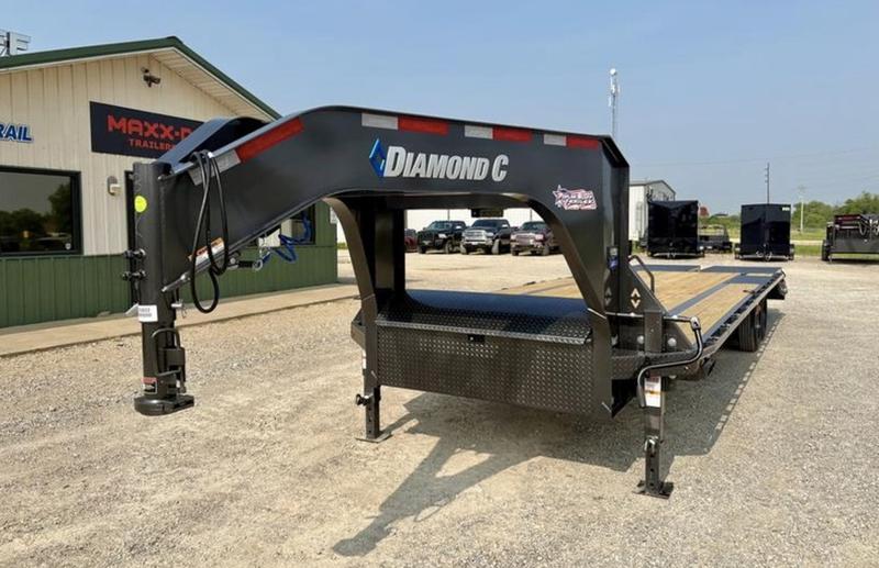 Diamond C vs Load Trail Gooseneck Trailers: Specs, Price & Capacity Compared