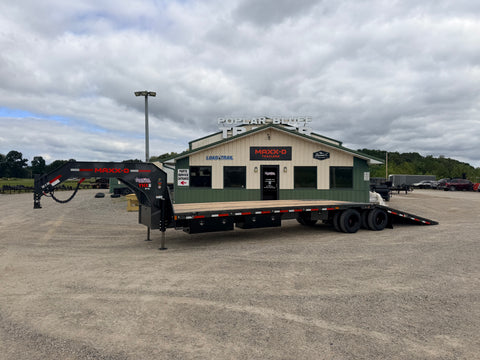 2027 New Maxx-D Gooseneck Trailer | 34' x 102" | 40000 lb GVWR | Hydraulic Dovetail | 16K Disc Brakes | YHB10234