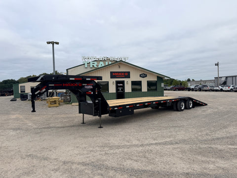 2027 New MAXX-D Gooseneck Trailer | 36' x 102" | 25990 lb GVWR | Hydraulic Dovetail | 16K Disc Brakes | YDX10232