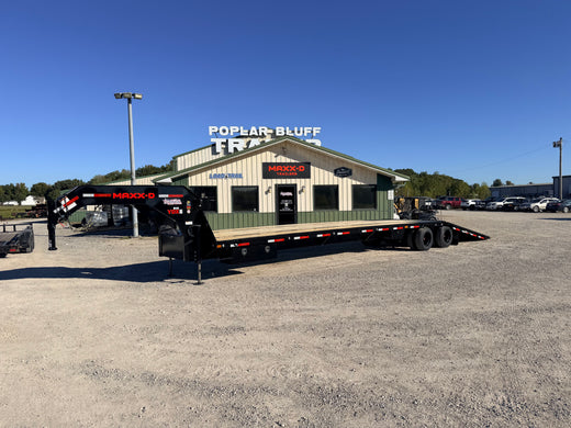 2027 New MAXX-D Gooseneck Trailer | 40' x 102" | 25,990 GVWR | Hydraulic Dovetail | 16K EOH Axles | YDB10240