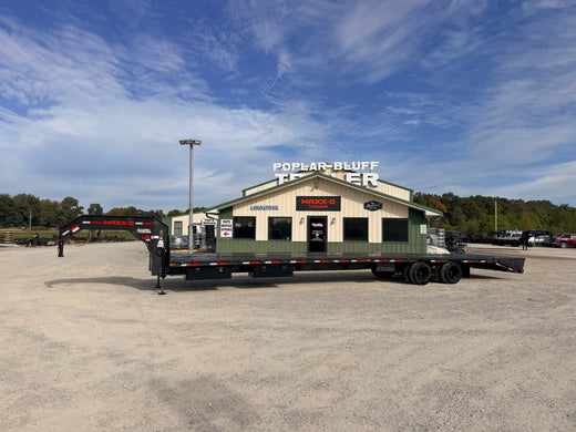 2026 Used MAXX-D Gooseneck Trailer | 40' x 102" | 25,990 GVWR | Low Pro Deckover | MAXX-OUT Ramps | LDB10240