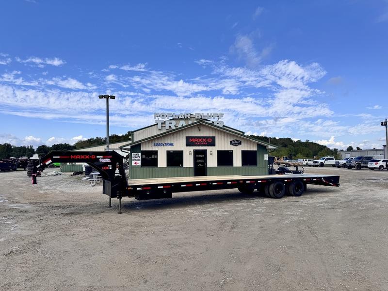 2026 New Maxx-D Gooseneck Trailer | 36' x 102" | 25990 lbs GVWR | Winch | MAXX Ramps | LDX10236