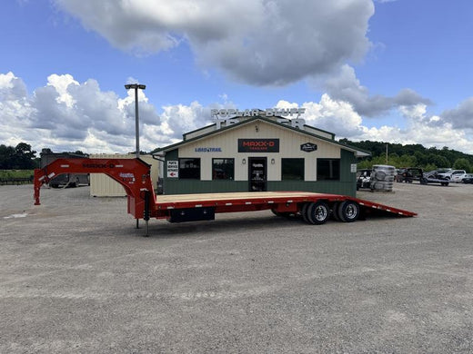 2027 New Maxx-D Gooseneck Trailer | 32' x 102" | 25990 GVWR | Hydraulic Dovetail | 15k Disc Brakes | YDX10232